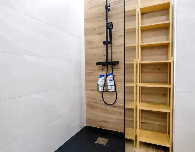 Piso Muy Moderno Y Centrico